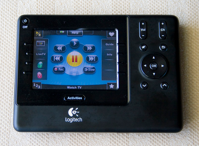 Illustration for article titled Logitech Harmony 1100 Touchscreen Universal Remote
